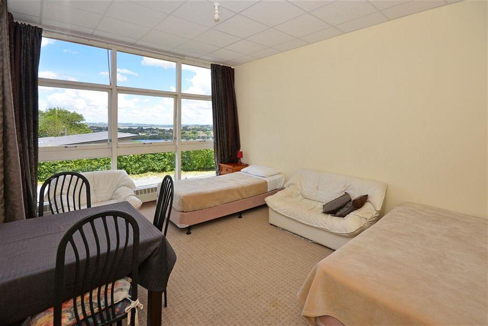 Manor Views Nz Hotel Huntly Bagian luar foto