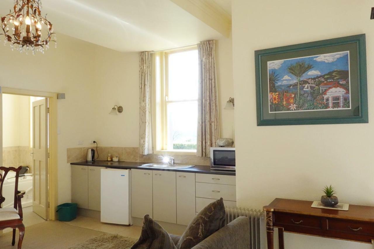 Manor Views Nz Hotel Huntly Bagian luar foto